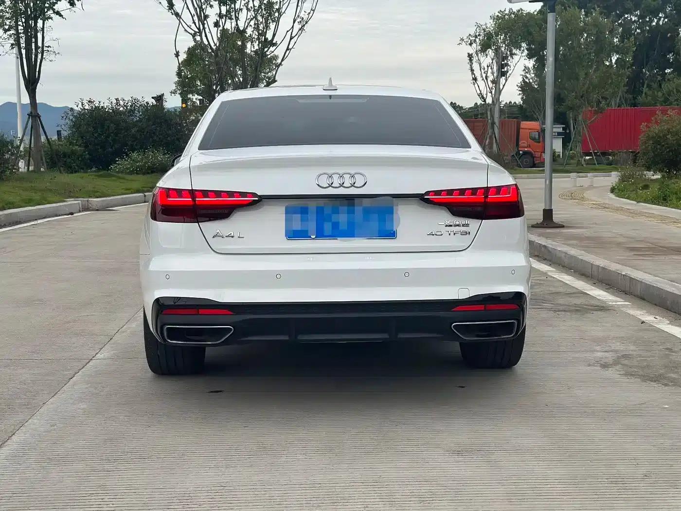 Audi A4L 2022 40 TFSI Fashion Dynamic Edition — миниатюра 4