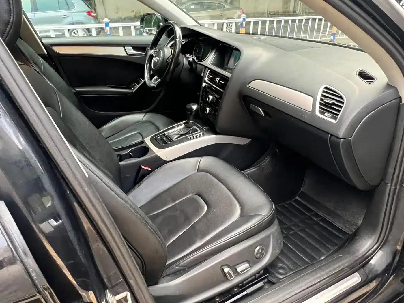 Audi A4L 2013 35 TFSI Automatic Standard Edition — миниатюра 12