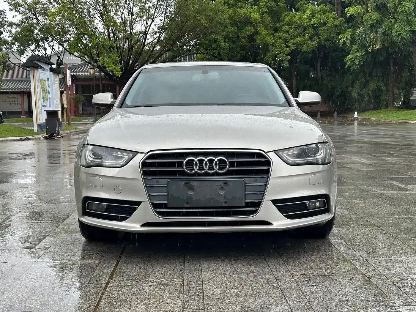 Audi A4L 2015 35 TFSI Automatic Technology Edition — миниатюра 2