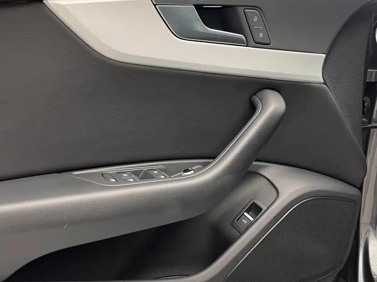 Audi A4L 2020 40 TFSI Fashion Dynamic Edition — миниатюра 19
