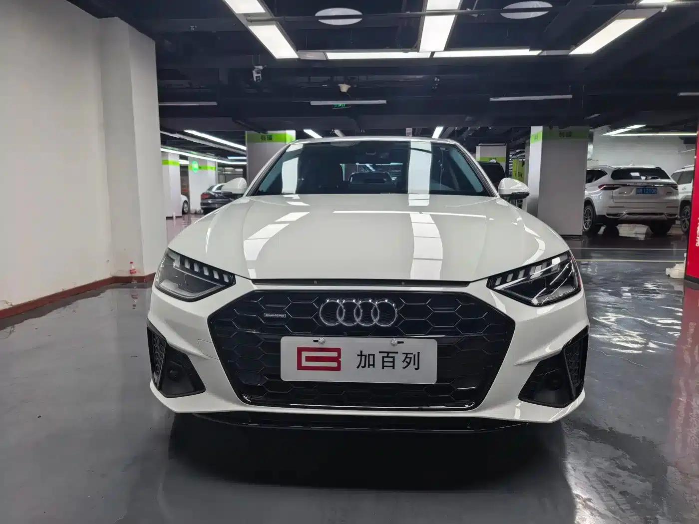 Audi A4L 2020 40 TFSI quattro Luxury Dynamic — миниатюра 2