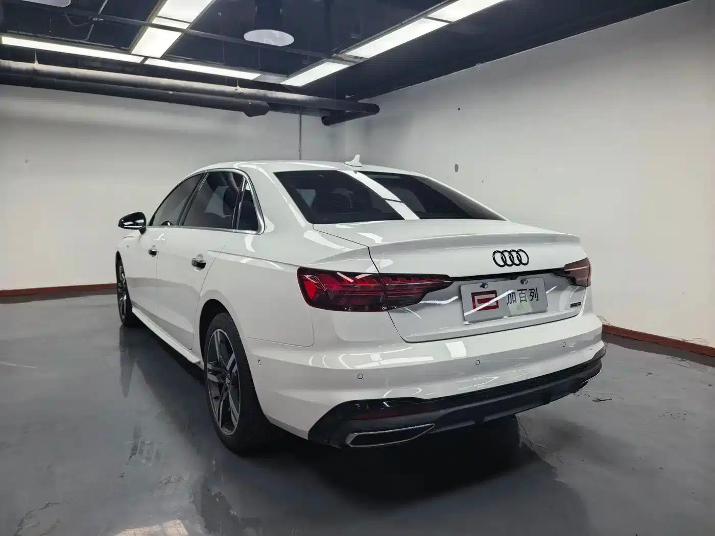 Audi A4L 2020 40 TFSI quattro Luxury Dynamic — миниатюра 12