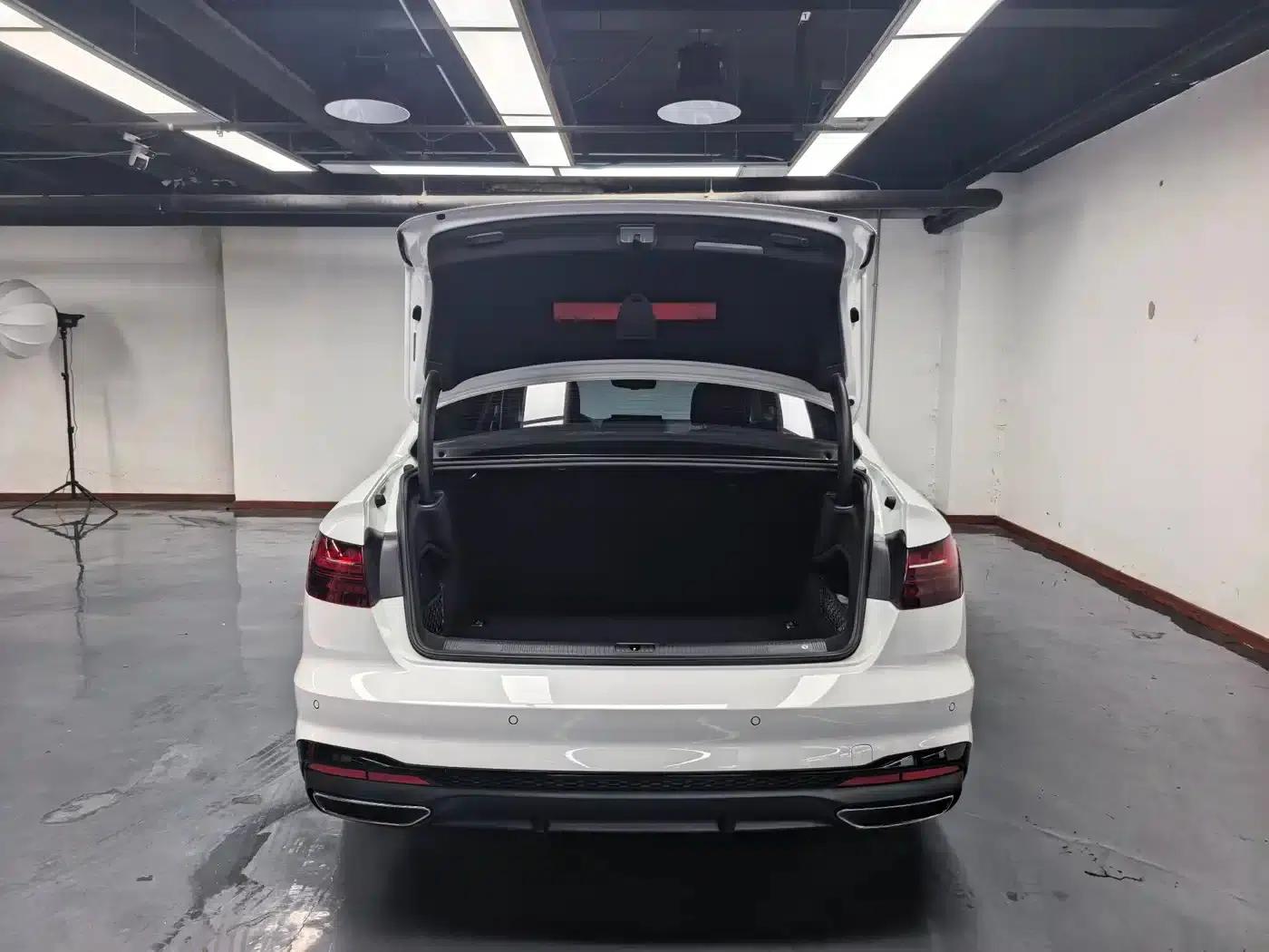 Audi A4L 2020 40 TFSI quattro Luxury Dynamic — миниатюра 10