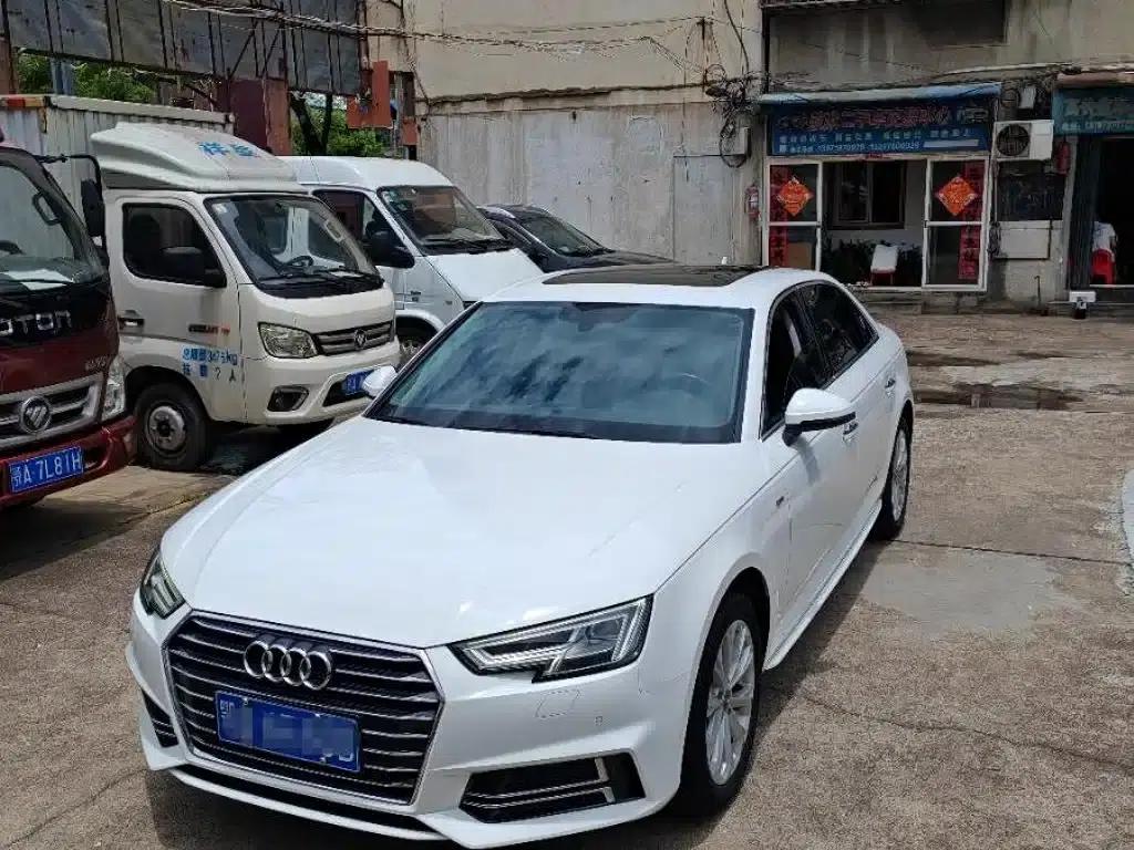 Audi A4L 2019 40 TFSI Progressive (China VI Emission Standard) — миниатюра 1