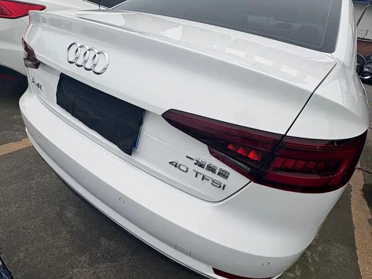 Audi A4L 2018 30th Anniversary Edition 40 TFSI Progressive — миниатюра 16