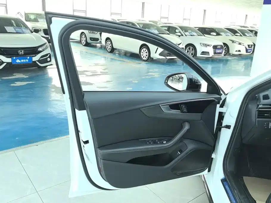 Audi A4L 2023 40 TFSI Luxury Dynamic — миниатюра 7