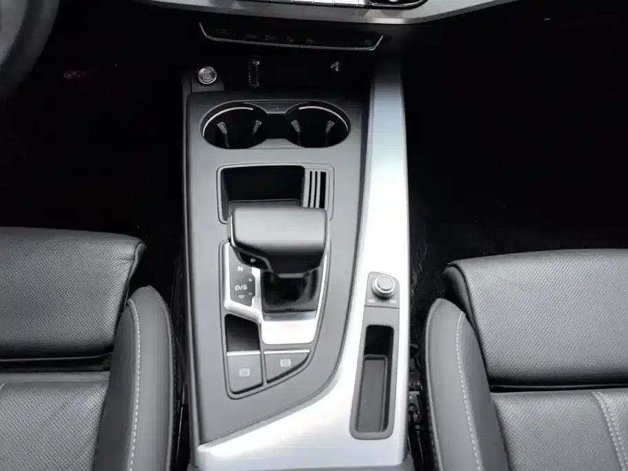 Audi A4L 2020 40 TFSI Luxury Dynamic — миниатюра 16