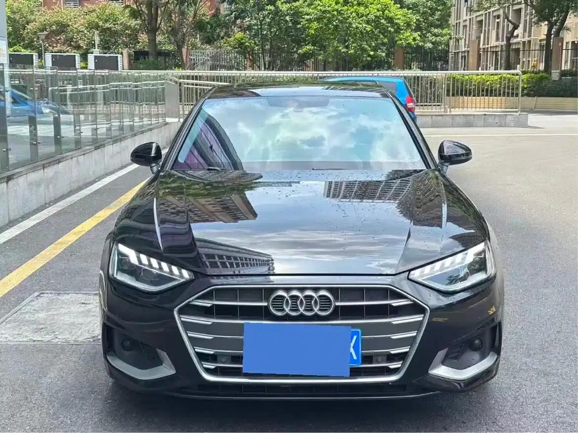Audi A4L 2020 40 TFSI Luxury Elegance — миниатюра 3