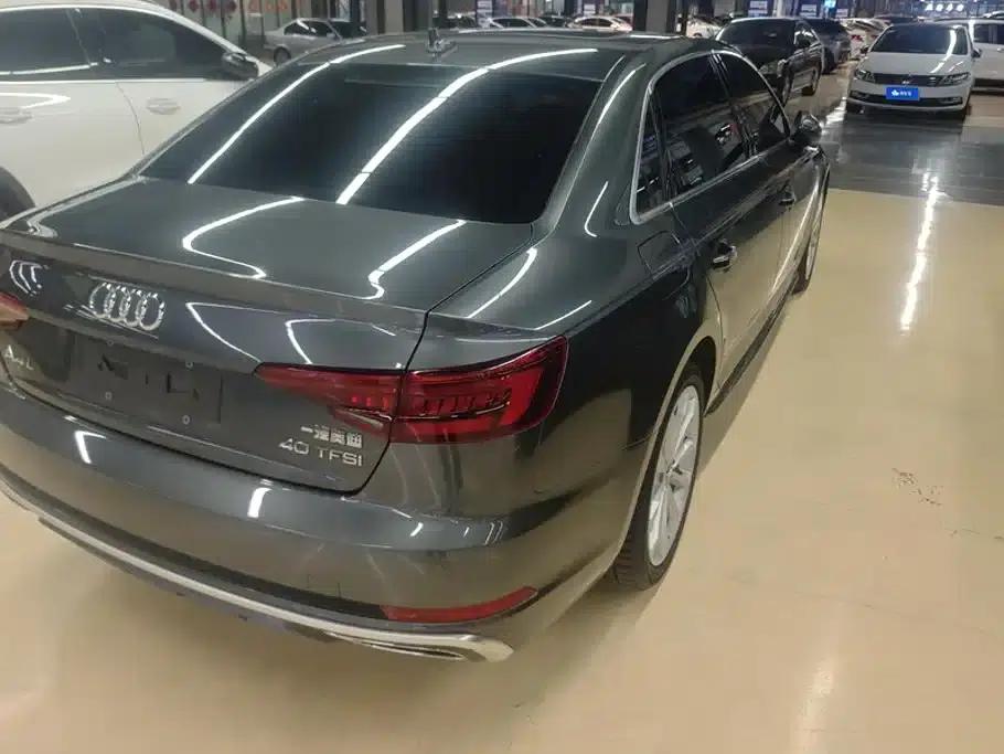 Audi A4L 2019 40 TFSI Fashion Edition (National V Emission Standard) — миниатюра 3