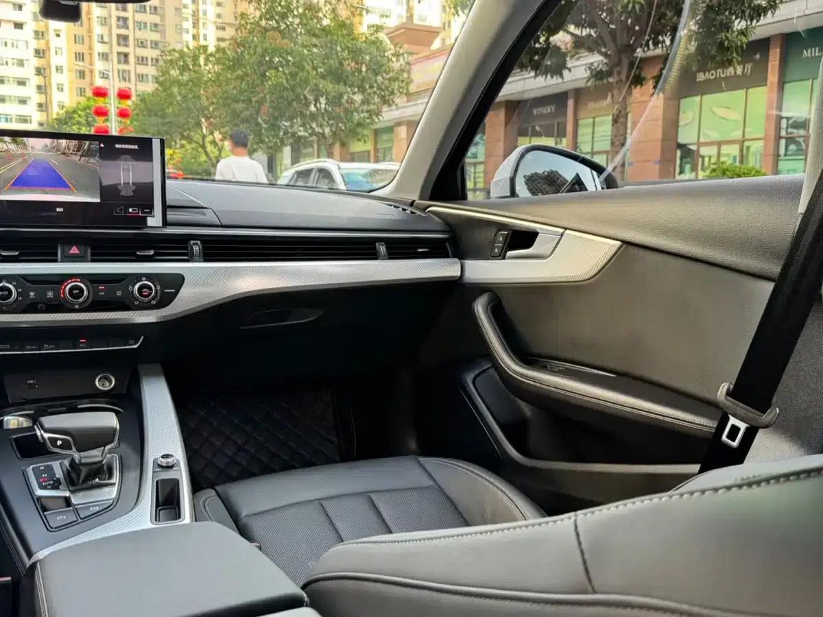 Audi A4L 2020 40 TFSI Fashion Dynamic Edition — миниатюра 15
