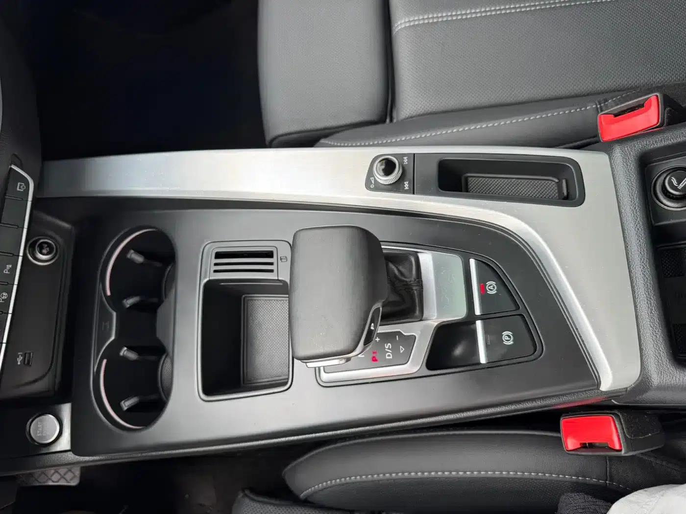 Audi A4L 2020 40 TFSI Luxury Dynamic — миниатюра 18