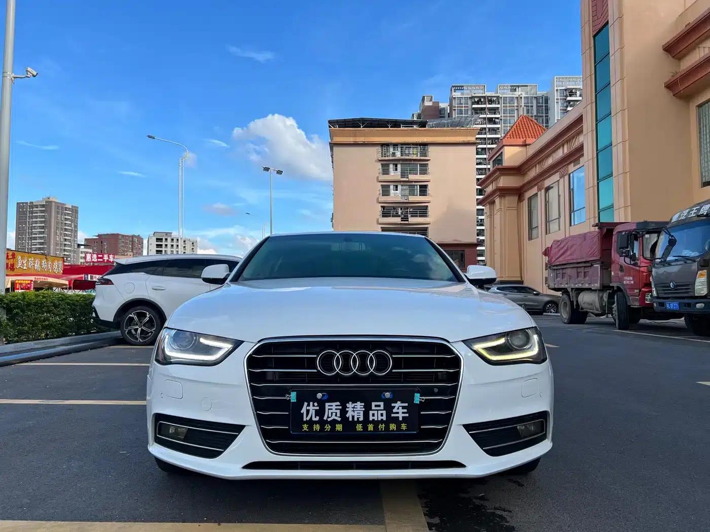 Audi A4L 2016 35 TFSI Automatic Comfort — миниатюра 2