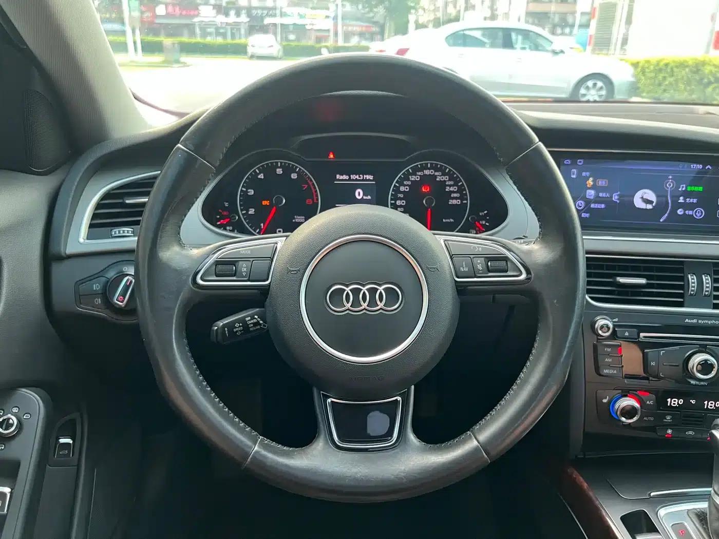 Audi A4L 2016 35 TFSI Automatic Comfort — миниатюра 14