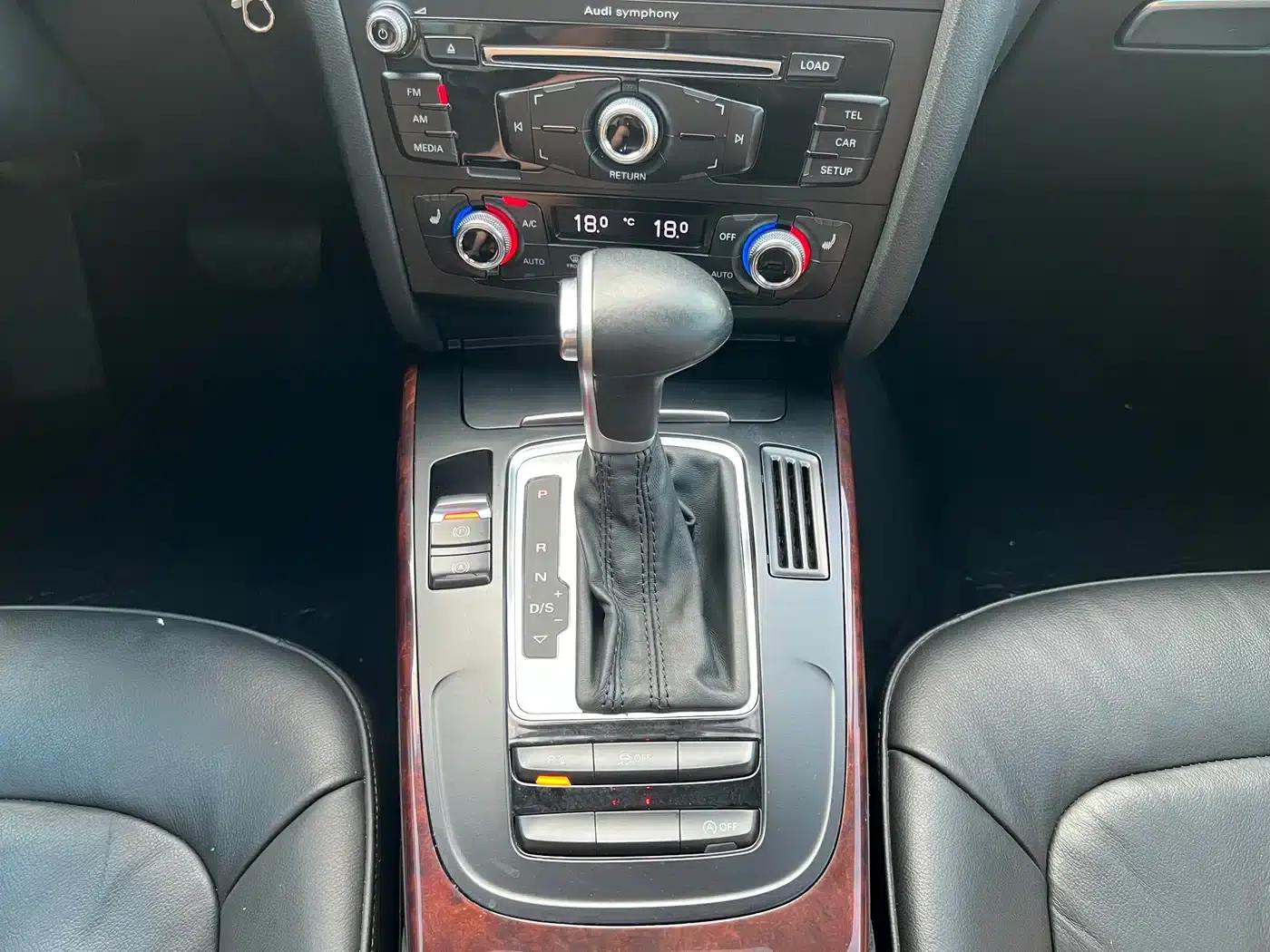 Audi A4L 2016 35 TFSI Automatic Comfort — миниатюра 16