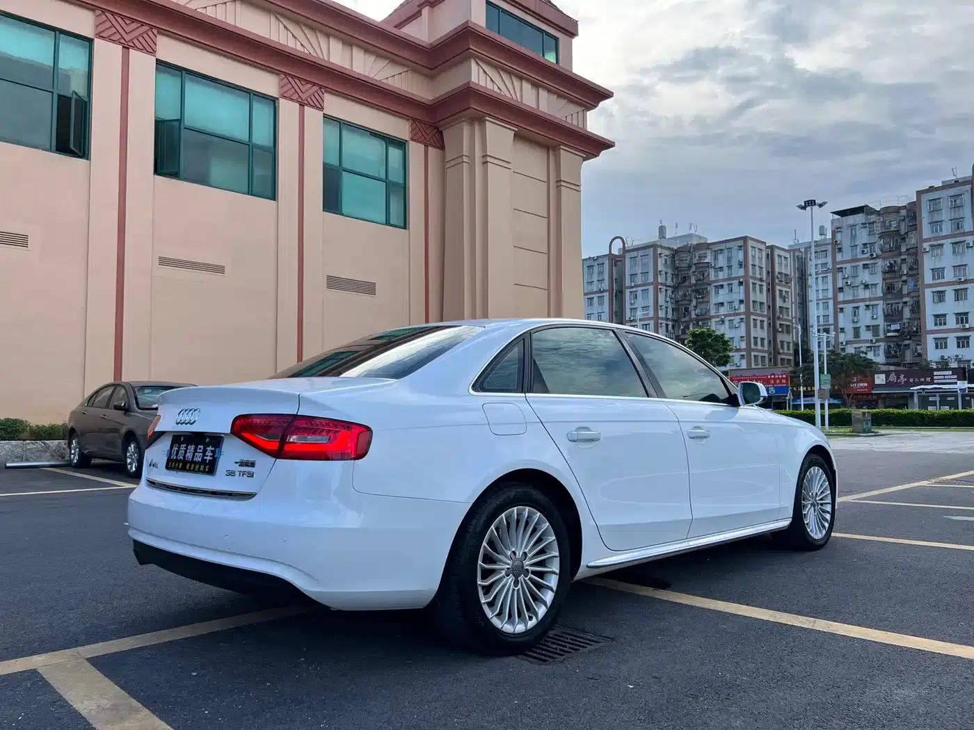 Audi A4L 2016 35 TFSI Automatic Comfort — миниатюра 4