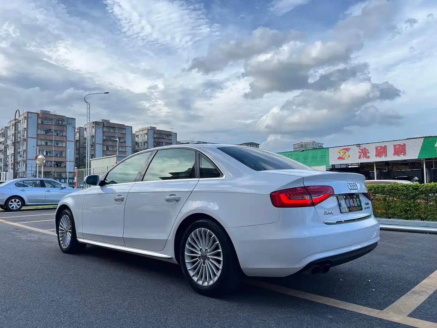 Audi A4L 2016 35 TFSI Automatic Comfort — миниатюра 6