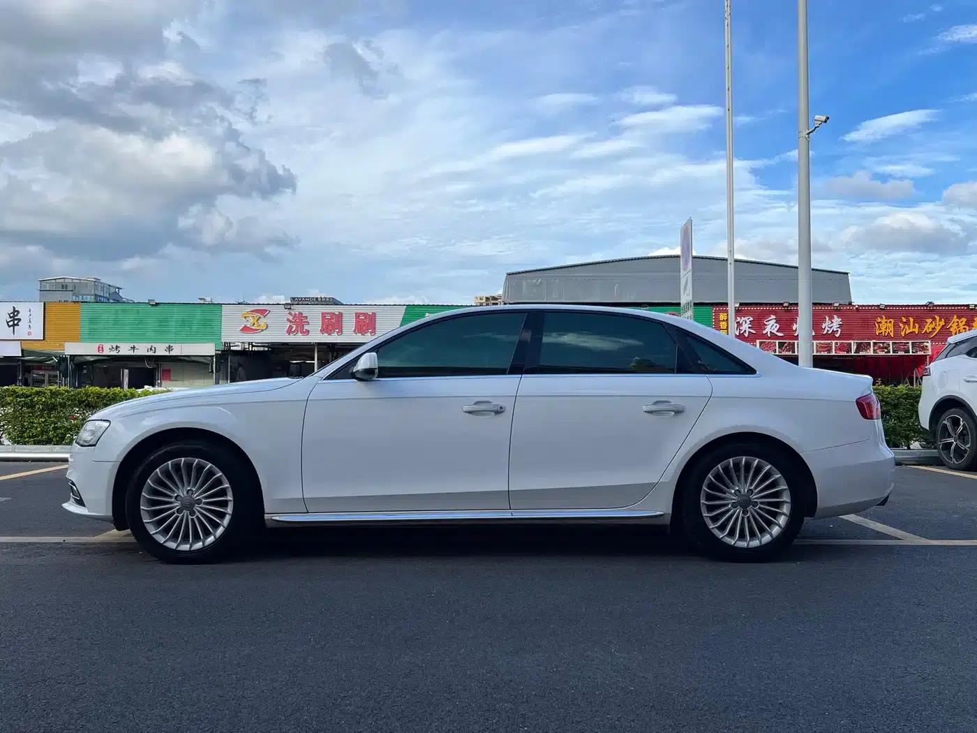 Audi A4L 2016 35 TFSI Automatic Comfort — миниатюра 8