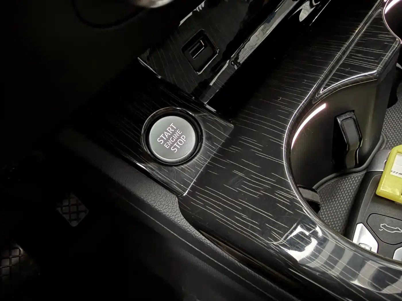 Audi A4L 2019 40 TFSI Fashion Edition (National V Emission Standard) — миниатюра 12