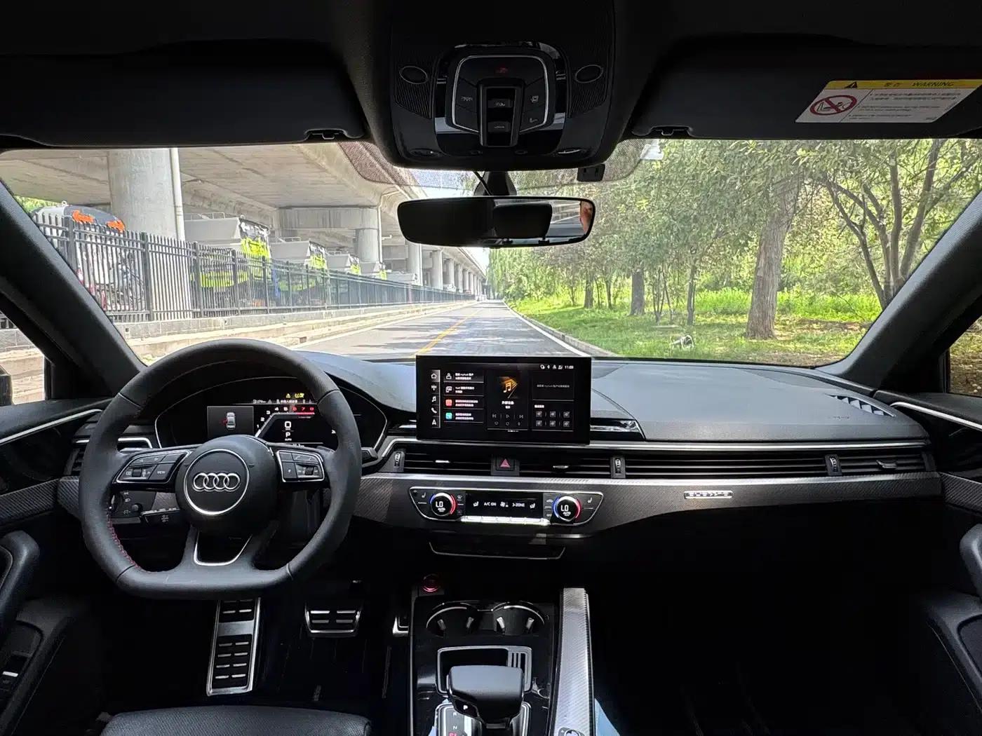 Audi A4L 2022 40 TFSI quattro RS Package (Sports Edition) — миниатюра 14
