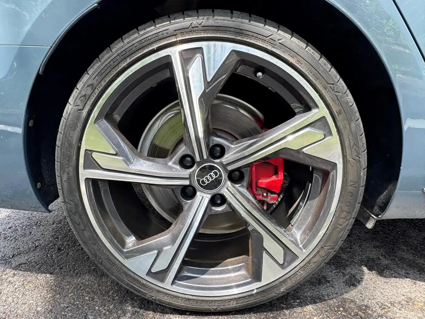 Audi A4L 2022 40 TFSI quattro RS Package (Sports Edition) — миниатюра 18