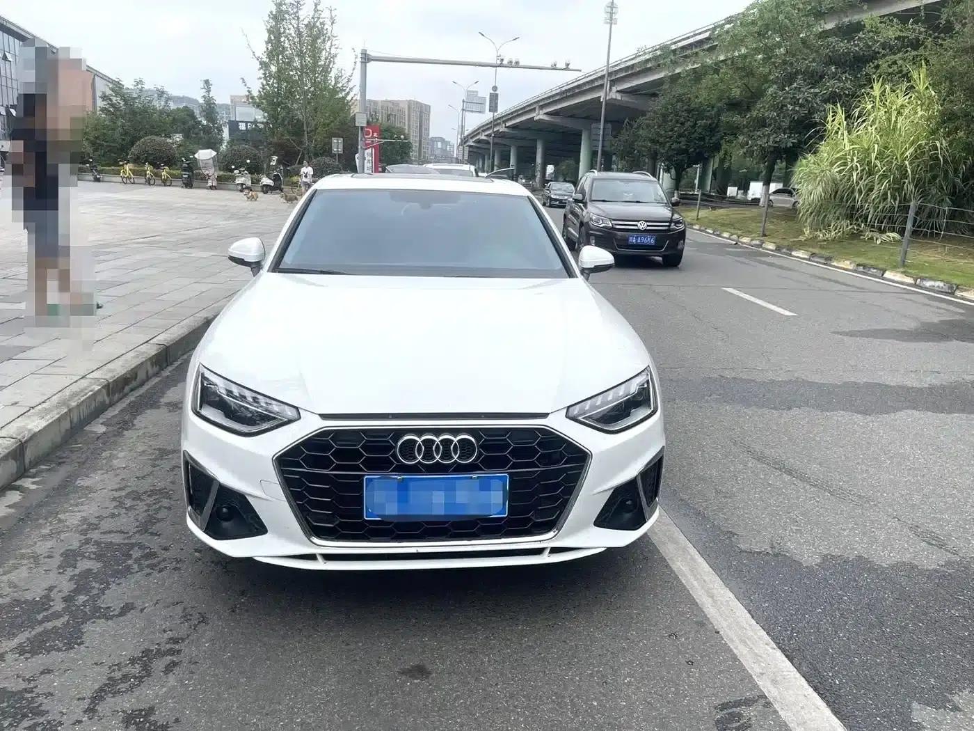 Audi A4L 2025 2 Million Unit Enjoyment Edition 40 TFSI Fashionable and Dynamic Model — миниатюра 2