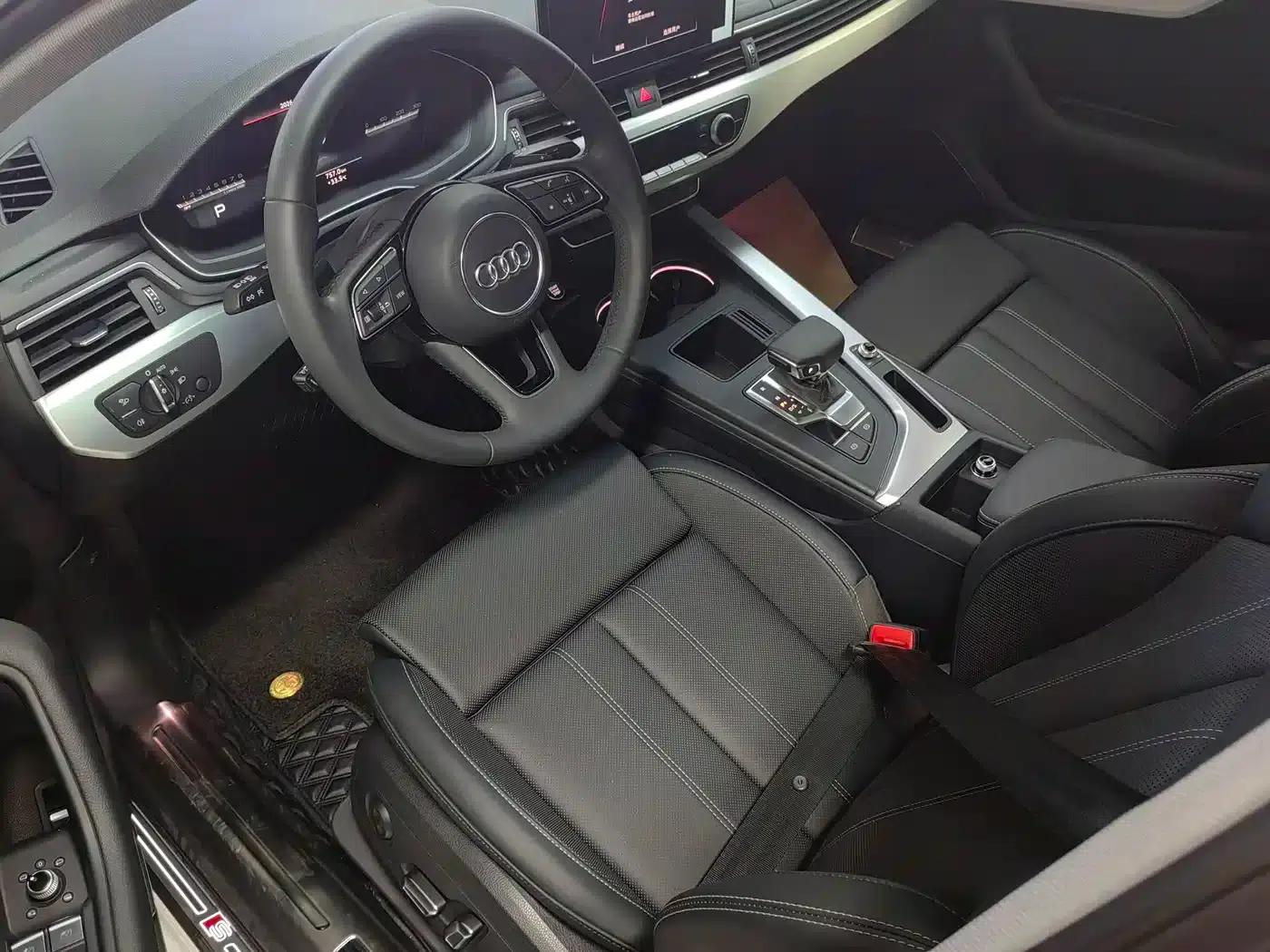 Audi A4L 2025 2 Million Unit Enjoyment Edition 40 TFSI Fashionable and Dynamic Model — миниатюра 4