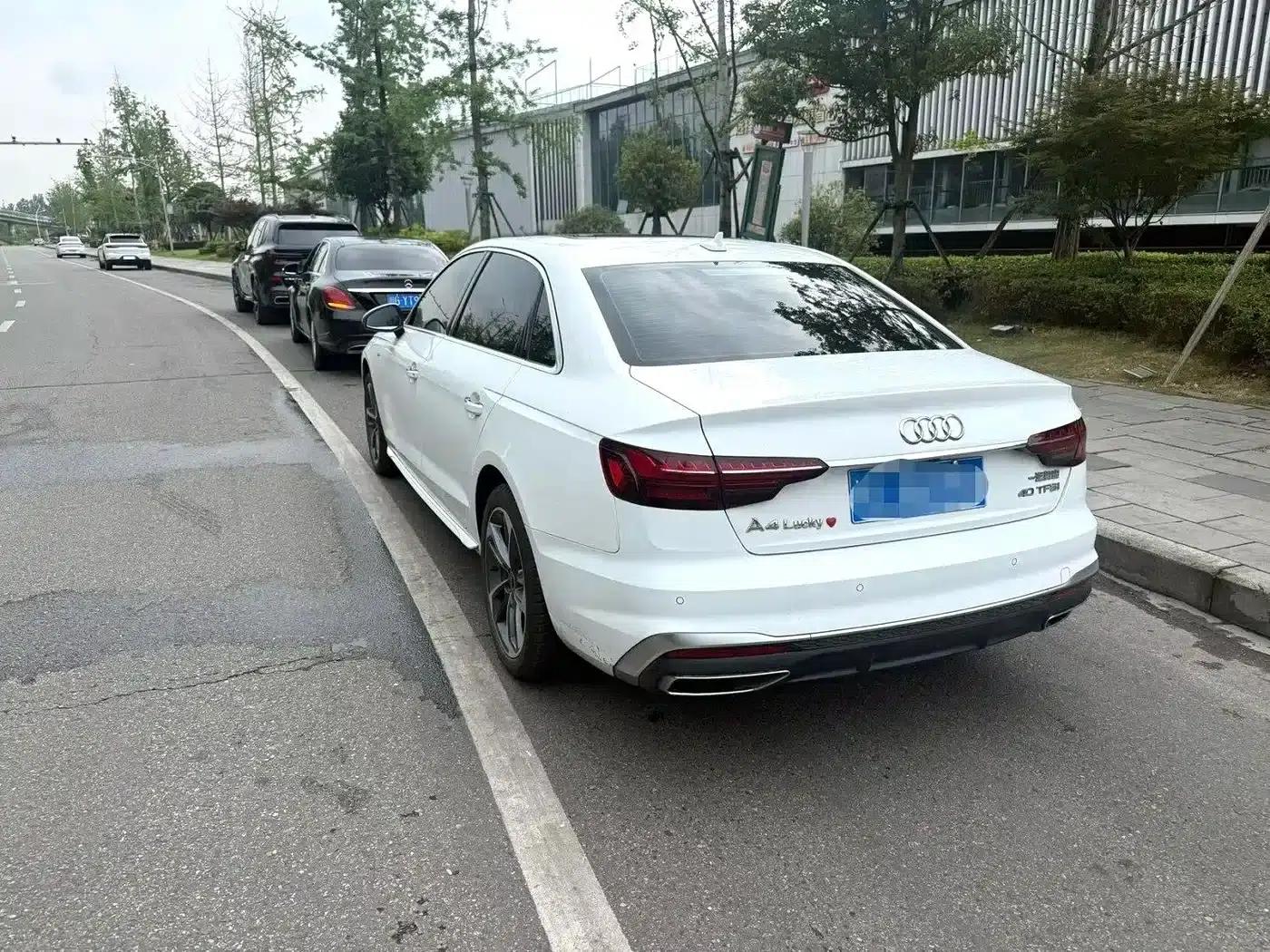 Audi A4L 2025 2 Million Unit Enjoyment Edition 40 TFSI Fashionable and Dynamic Model — миниатюра 7