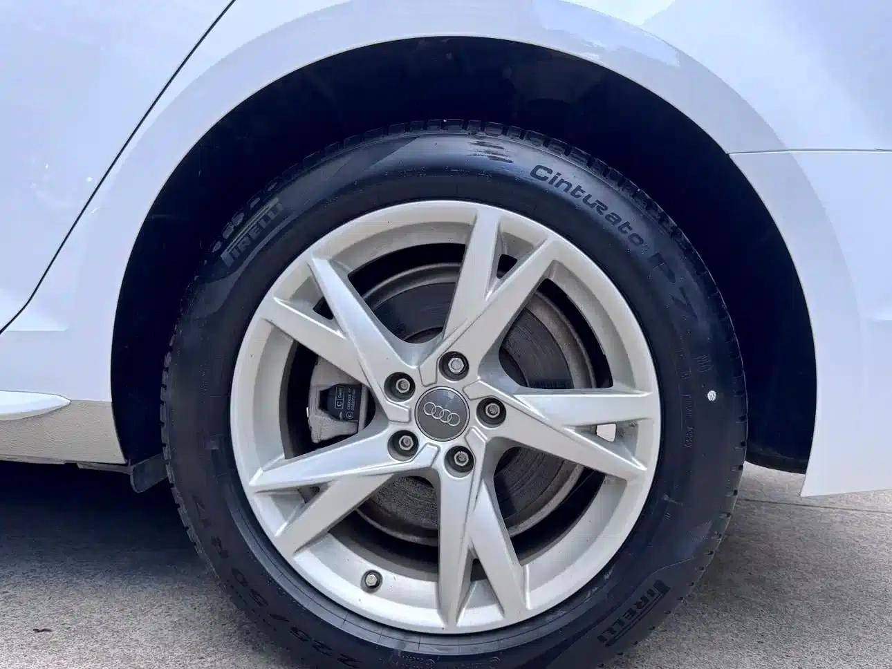 Audi A4L 2019 40 TFSI Progressive (National V Emission Standard) — миниатюра 9