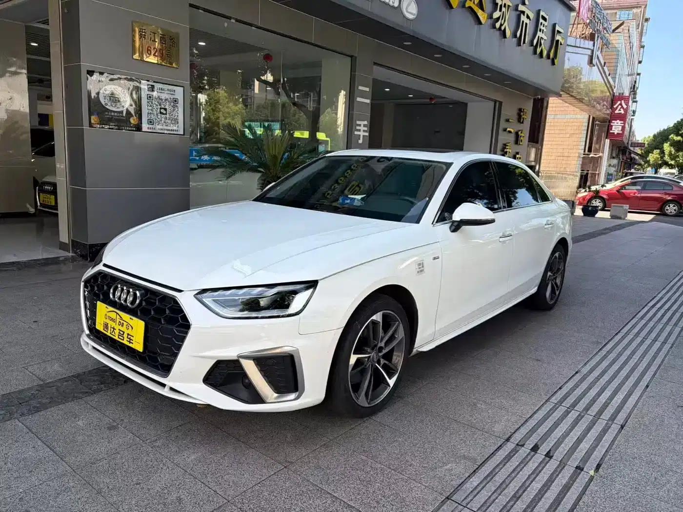 Audi A4L 2020 40 TFSI Fashion Dynamic Edition — миниатюра 3