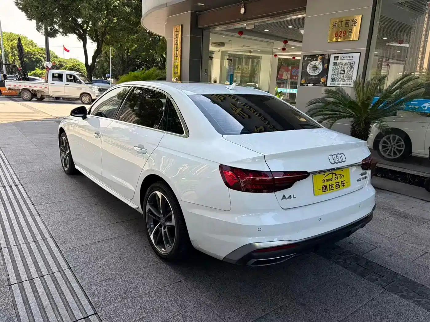Audi A4L 2020 40 TFSI Fashion Dynamic Edition — миниатюра 9