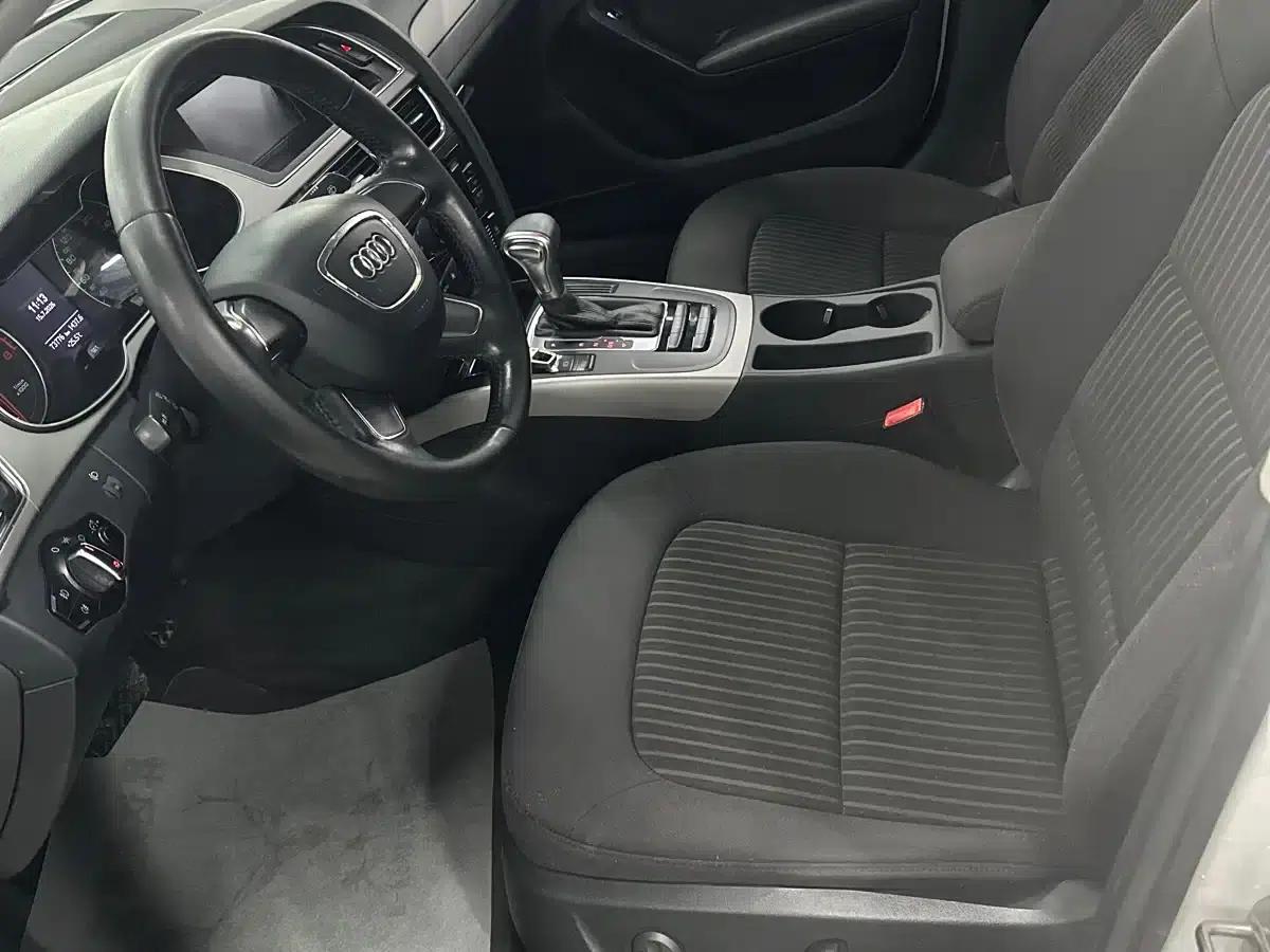 Audi A4L 2013 30 TFSI Automatic Comfort — миниатюра 4