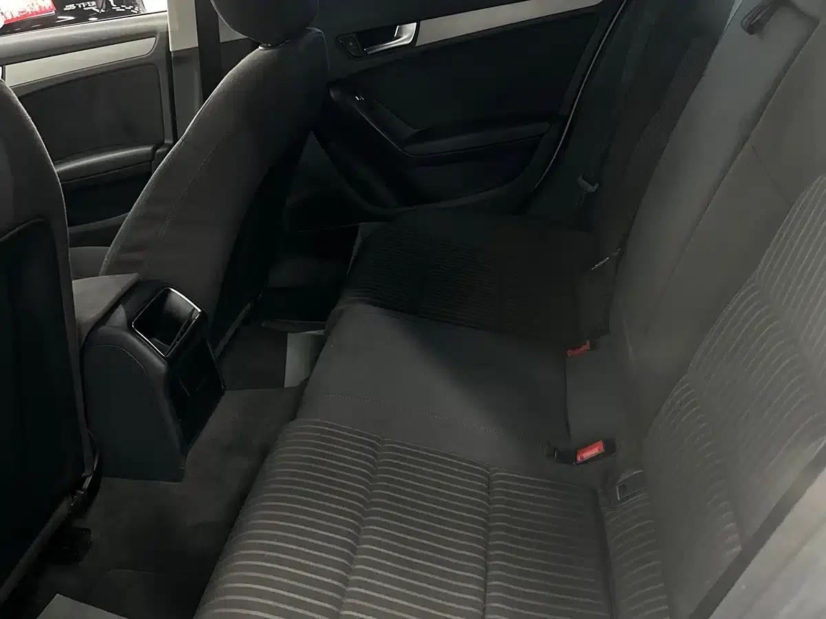 Audi A4L 2013 30 TFSI Automatic Comfort — миниатюра 5