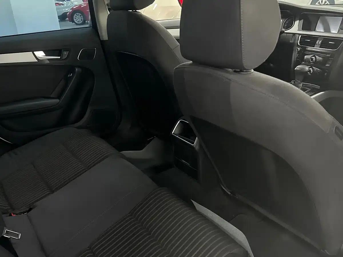 Audi A4L 2013 30 TFSI Automatic Comfort — миниатюра 6