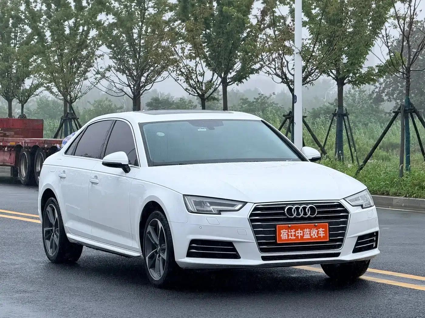Audi A4L 2018 30th Anniversary Edition 40 TFSI Progressive — миниатюра 3