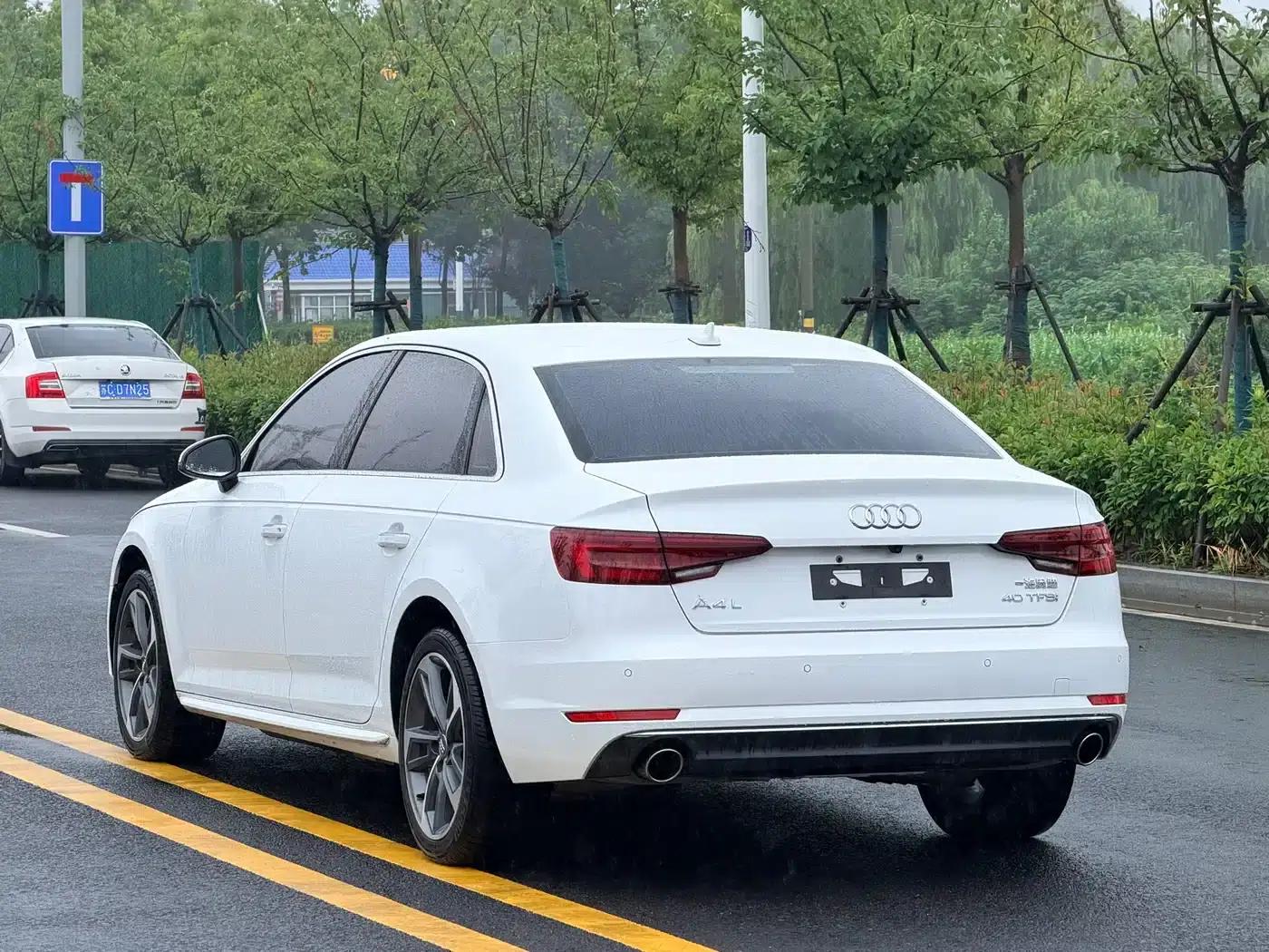 Audi A4L 2018 30th Anniversary Edition 40 TFSI Progressive — миниатюра 9