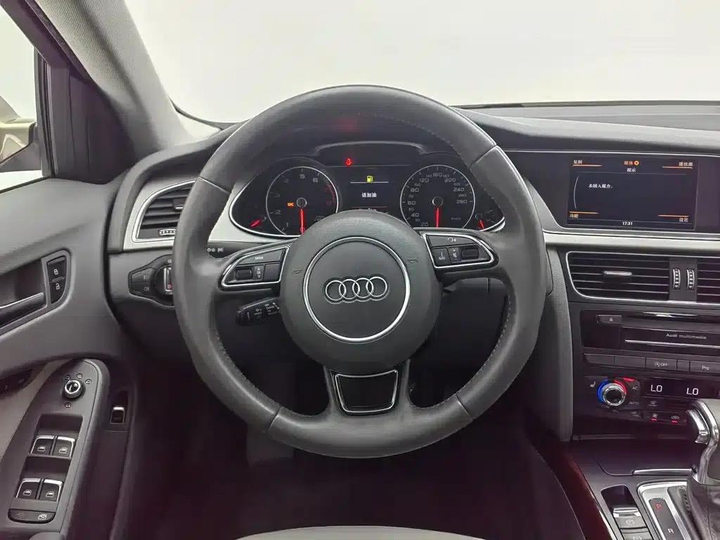 Audi A4L 2013 35 TFSI Automatic Technology Edition — миниатюра 11