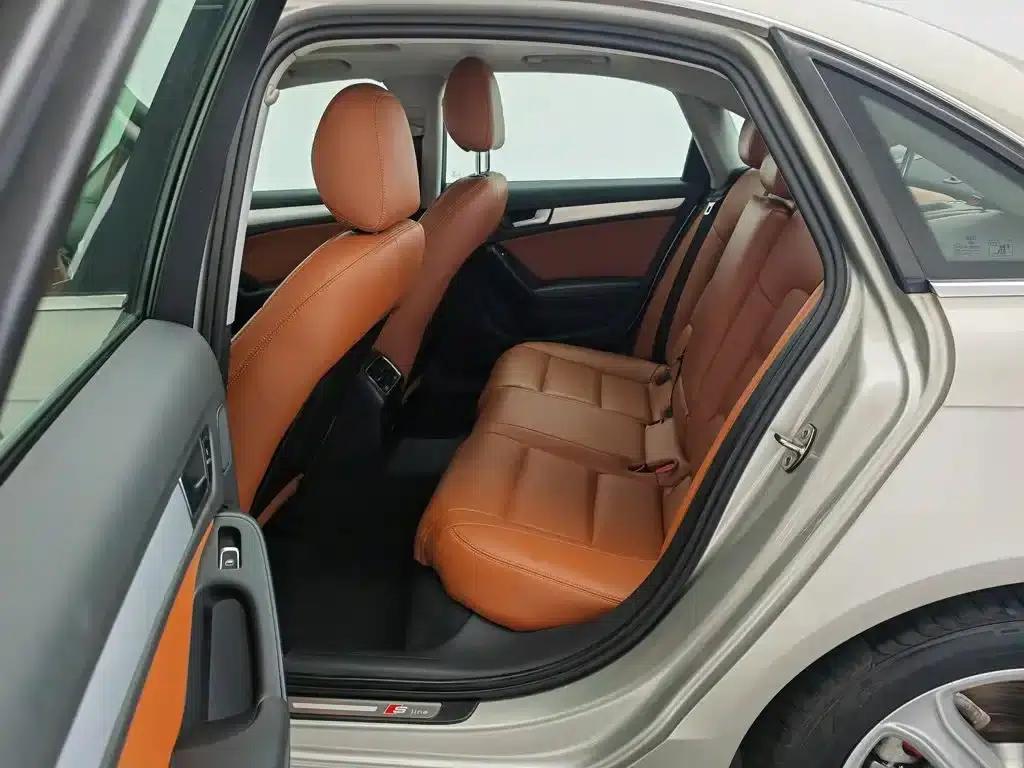 Audi A4L 2015 45 TFSI quattro Sport Edition — миниатюра 15