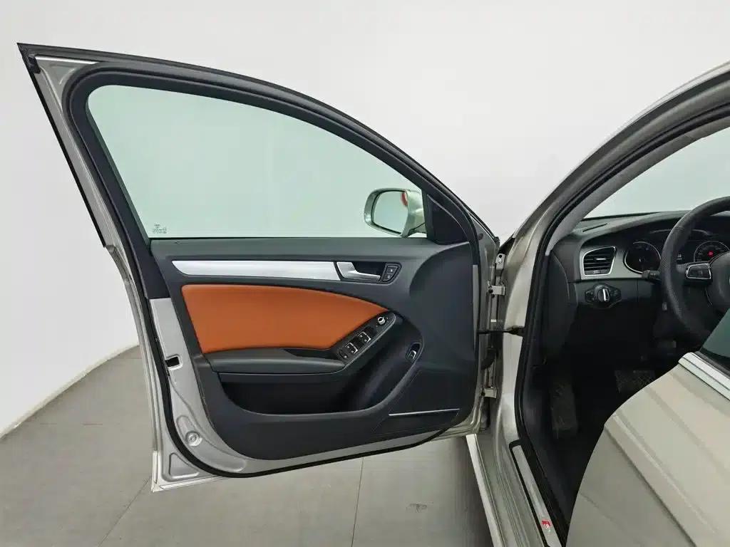 Audi A4L 2015 45 TFSI quattro Sport Edition — миниатюра 8