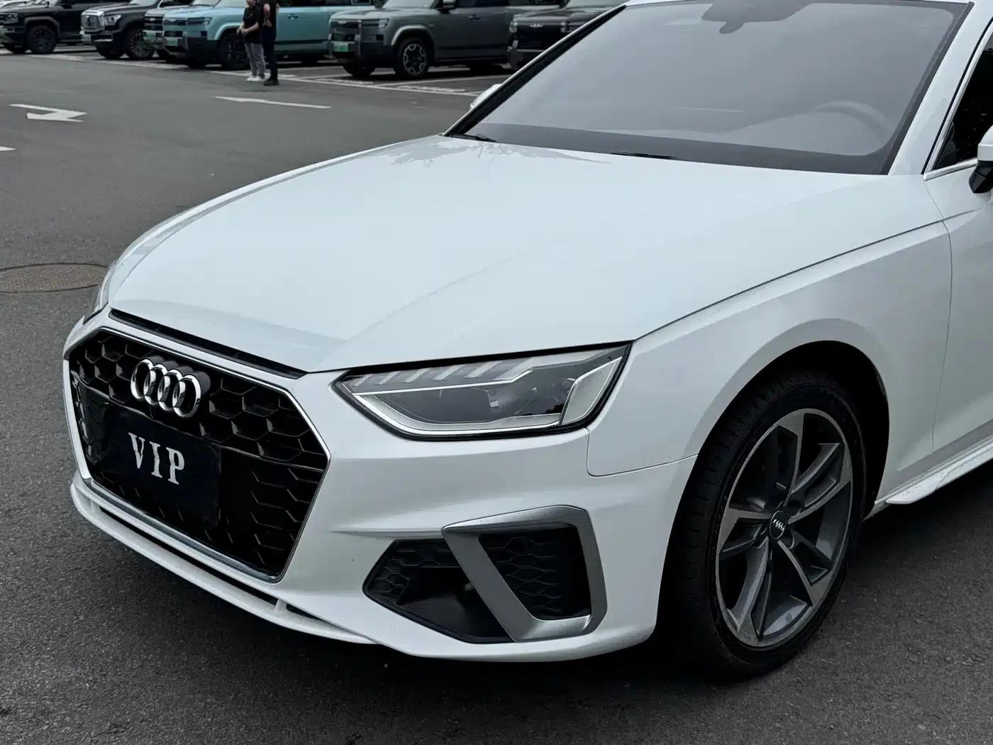 Audi A4L 2022 40 TFSI Fashion Dynamic Edition — миниатюра 25