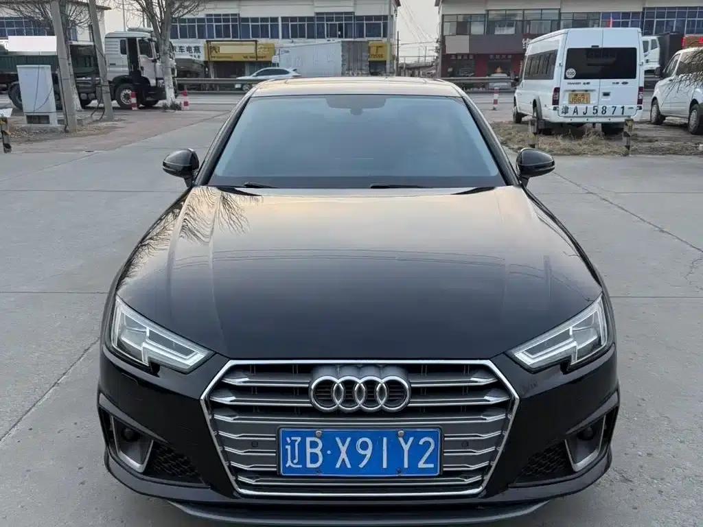 Audi A4L 2019 40 TFSI Sport (China VI Emission Standard) — миниатюра 2