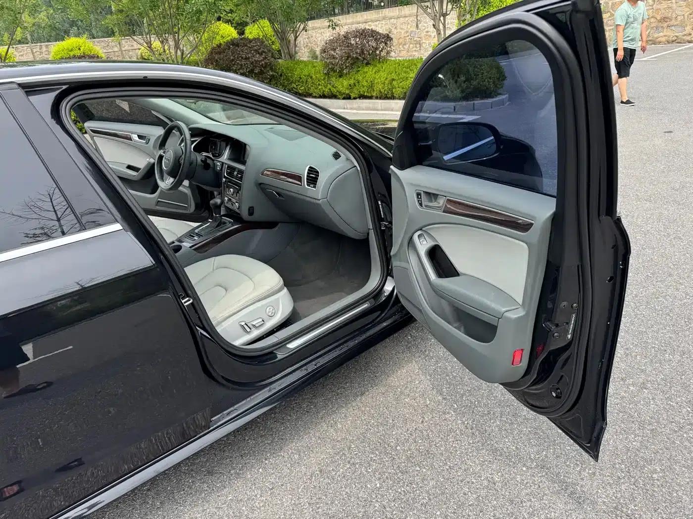 Audi A4L 2015 35 TFSI Automatic Comfort — миниатюра 9