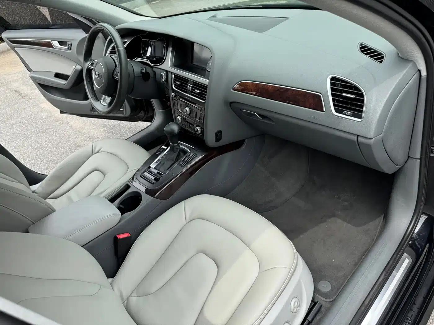 Audi A4L 2015 35 TFSI Automatic Comfort — миниатюра 10