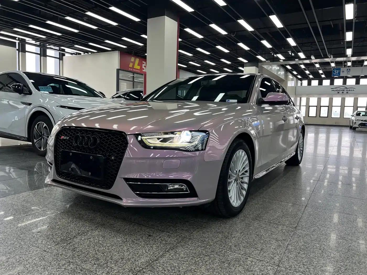 Audi A4L 2016 35 TFSI Classic Edition Automatic Standard Model — миниатюра 2