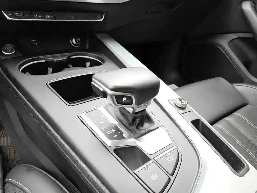 Audi A4L 2024 40 TFSI Fashion Dynamic Edition — миниатюра 11