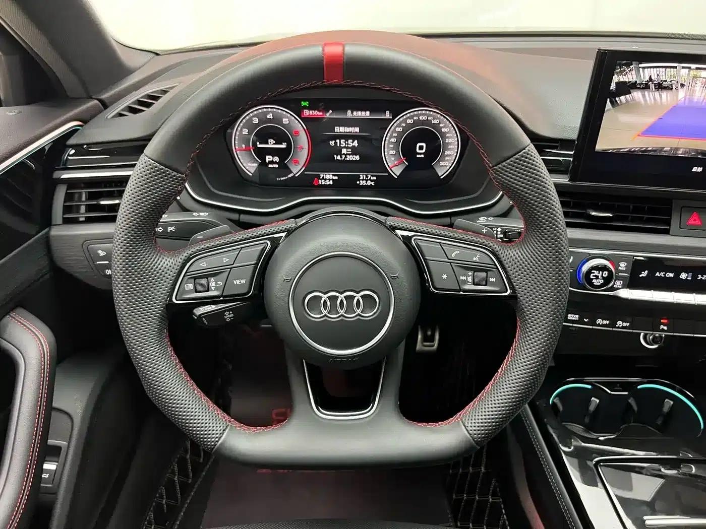 Audi A4L 2025 2 Million Unit Enjoyment Edition 40 TFSI Luxury Dynamic Model — миниатюра 13