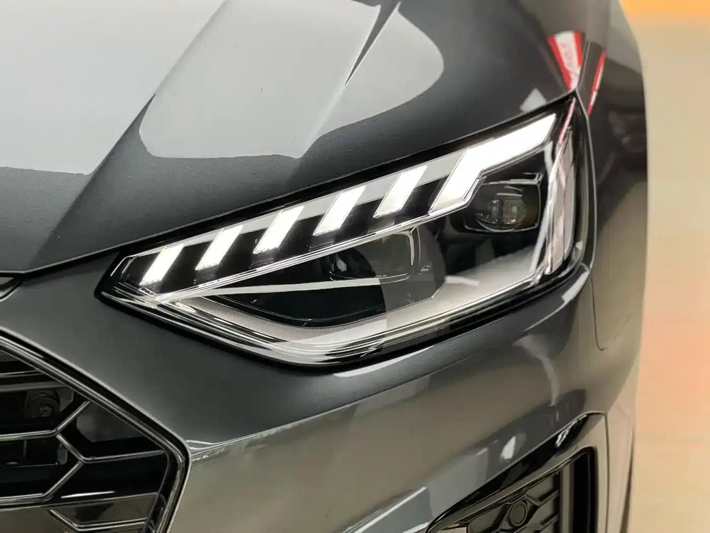 Audi A4L 2025 2 Million Unit Enjoyment Edition 40 TFSI Luxury Dynamic Model — миниатюра 16