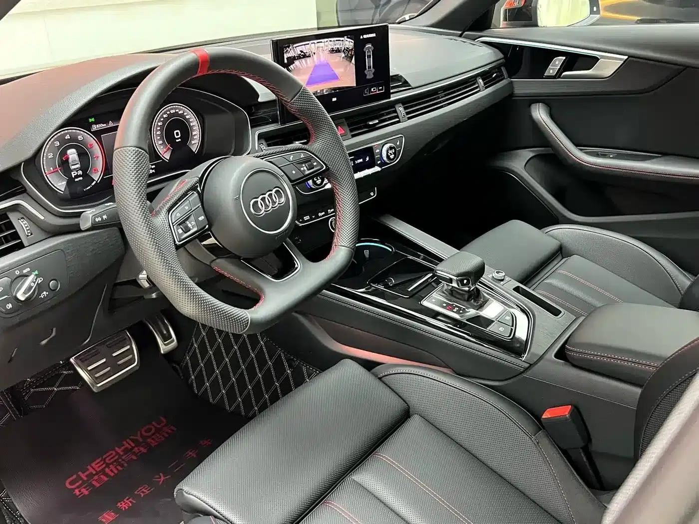 Audi A4L 2025 2 Million Unit Enjoyment Edition 40 TFSI Luxury Dynamic Model — миниатюра 7