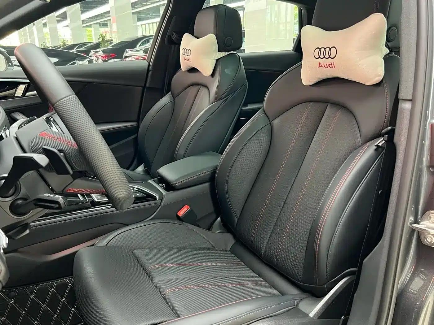Audi A4L 2025 2 Million Unit Enjoyment Edition 40 TFSI Luxury Dynamic Model — миниатюра 8