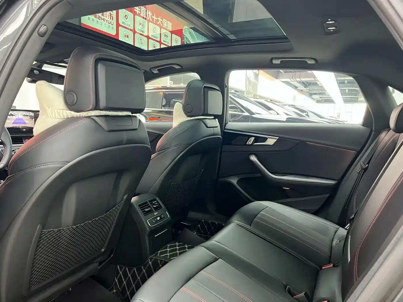 Audi A4L 2025 2 Million Unit Enjoyment Edition 40 TFSI Luxury Dynamic Model — миниатюра 10