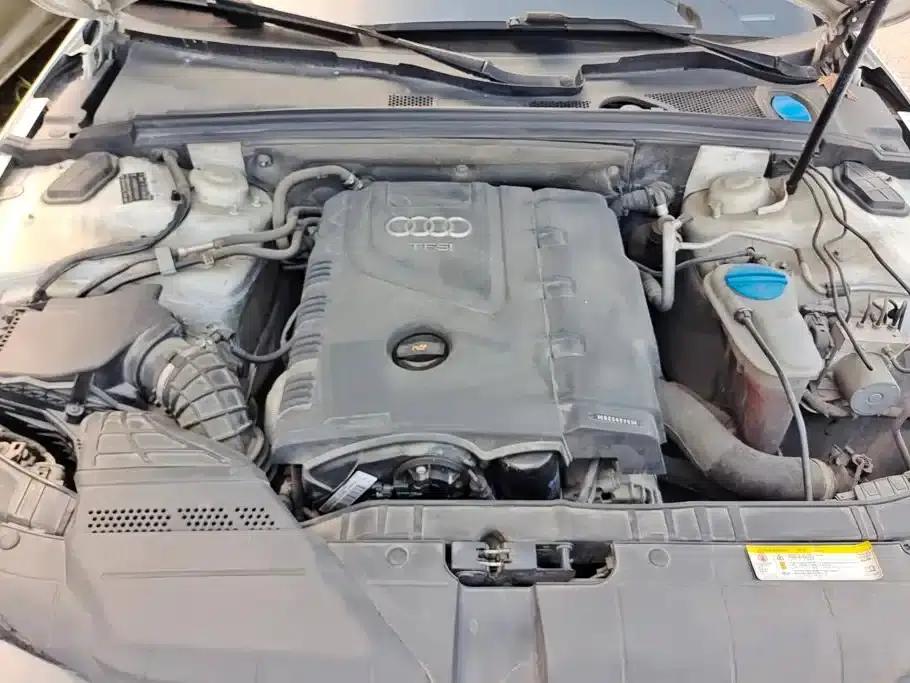 Audi A4L 2013 35 TFSI Automatic Standard Edition — миниатюра 10